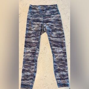 Lululemon Yoga Leggings - Unique Blue Pattern Women’s Size 6